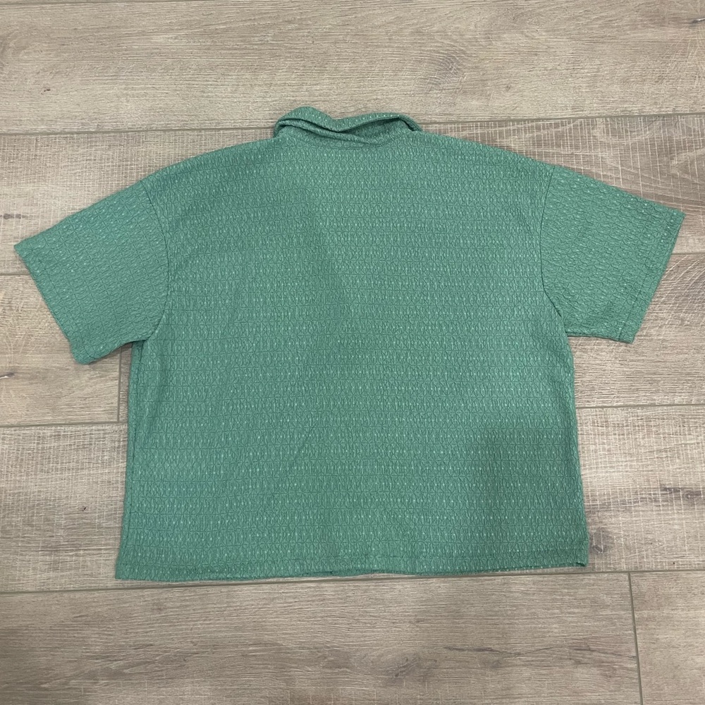Madewell Green Crinkle-Knit Button-Front Top - Picture 5 of 9